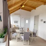 Captain's Sea View Apartment